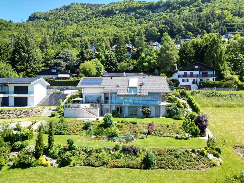 Maison / Villa 9 pièces à Blonay - Saint-Légier