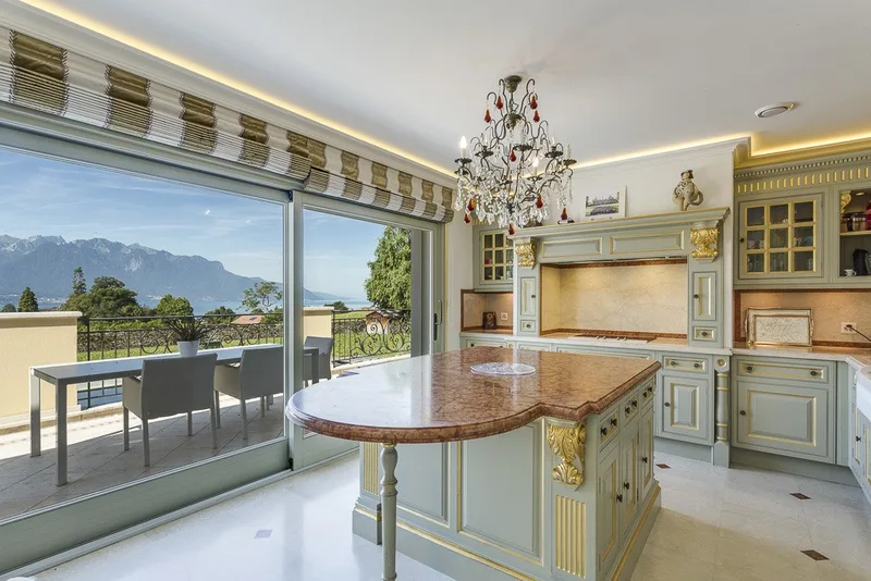 Maison / Villa 9.5 pièces à Riviera — 5