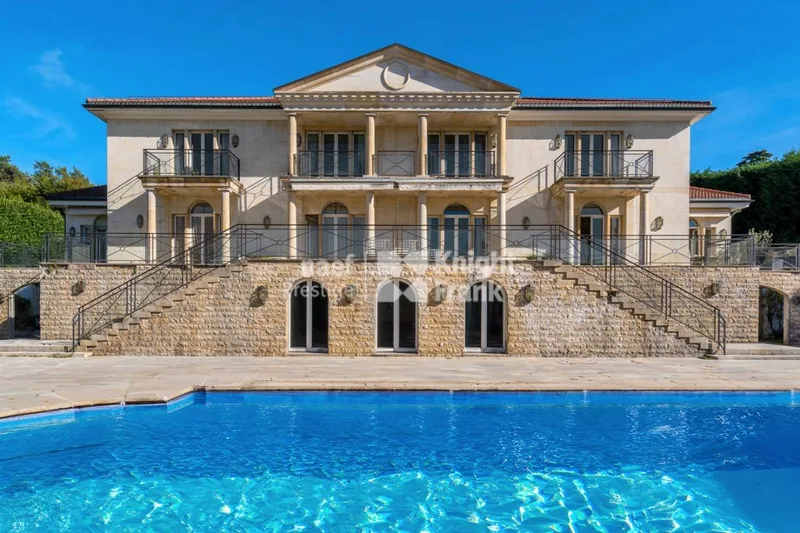 House / Villa 18 rooms in Cologny