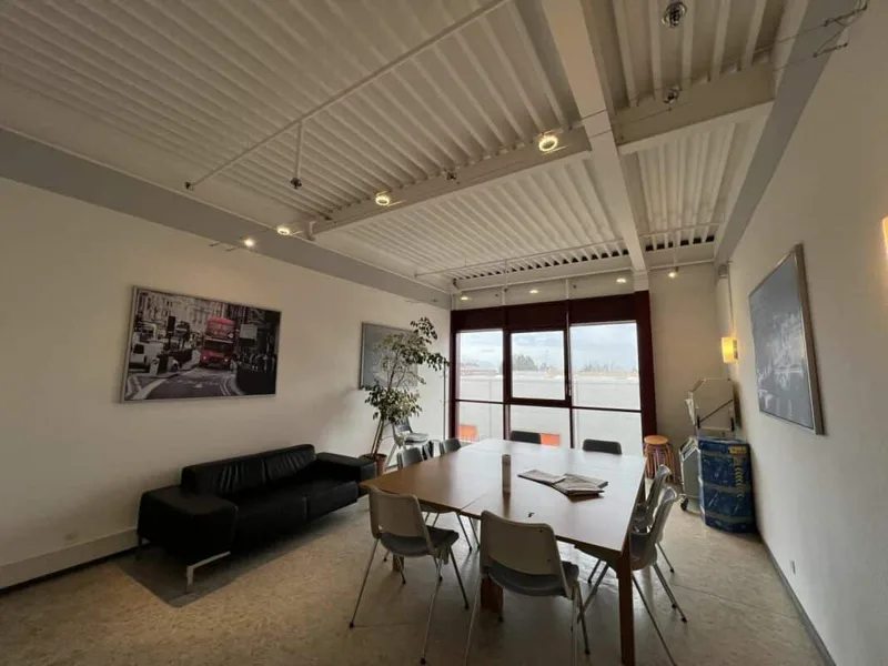 Commercial 18 rooms in Budron — 4