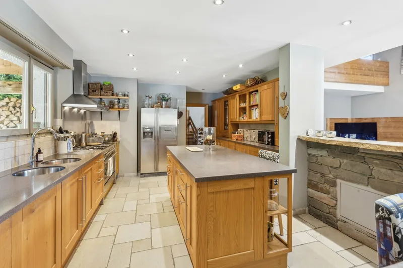 Maison / Villa 8 pièces à Ollon — 10