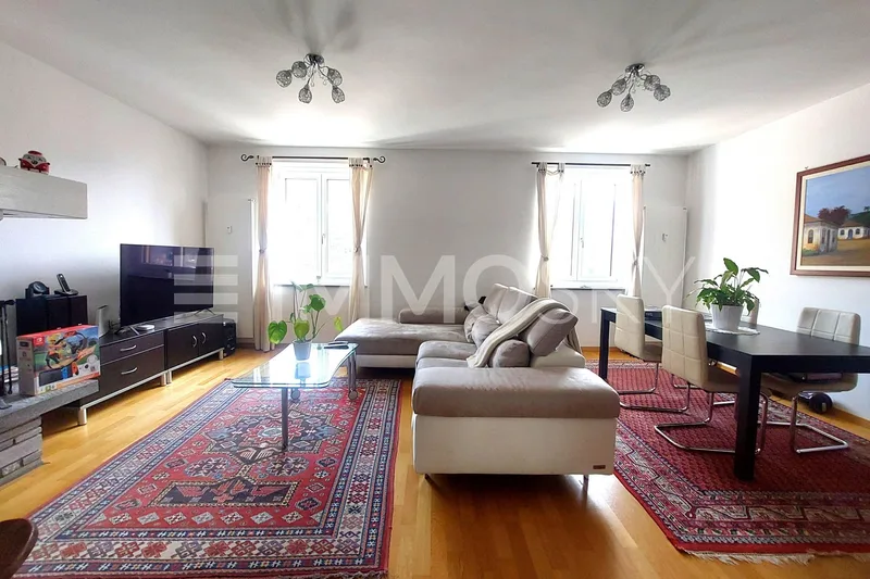 Maison / Villa 7.5 pièces à Arogno — 2