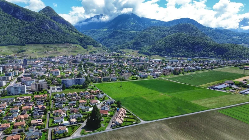 Maison / Villa 9 pièces à Aigle — 24