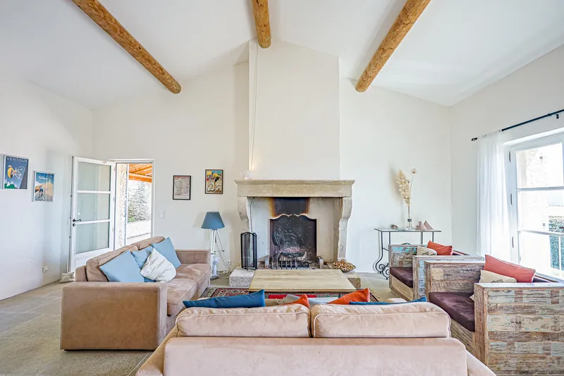 House / Villa 10 rooms in Saint-Saturnin-lès-Apt — 2