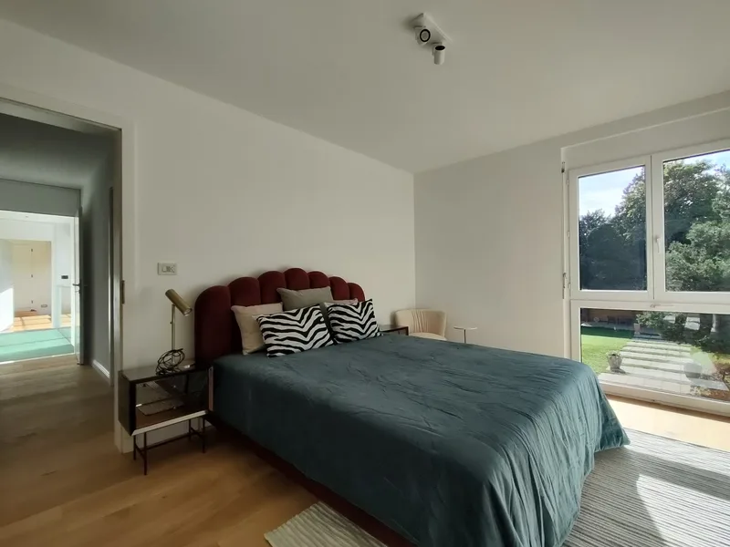 Maison / Villa 9.5 pièces à Clarens — 10