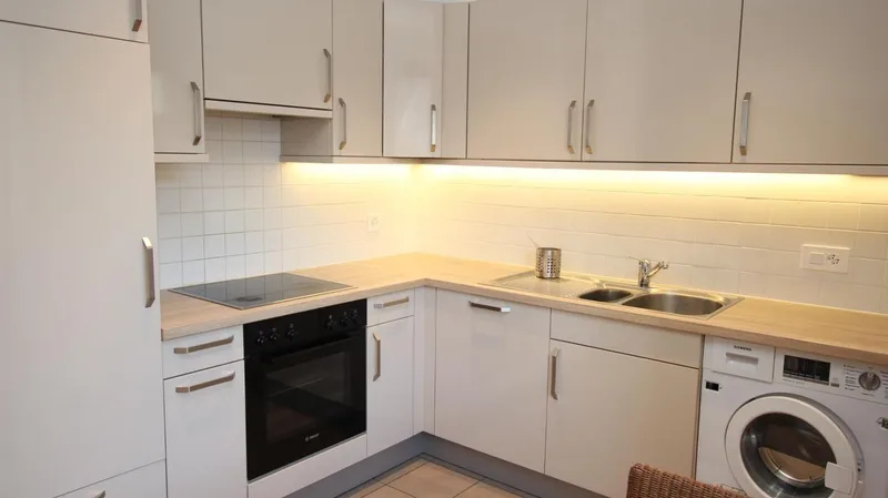 Apartment 4 rooms in Genève — 3