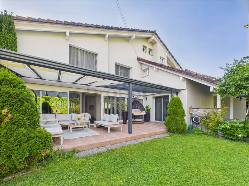 Maison / Villa 6.5 pièces à Widnau