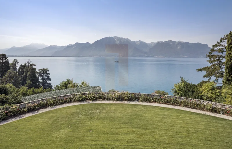 Maison / Villa 11.5 pièces à La Tour-de-Peilz — 2