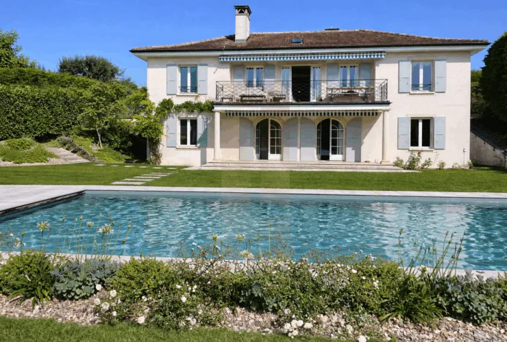 New development in Geneva — 6