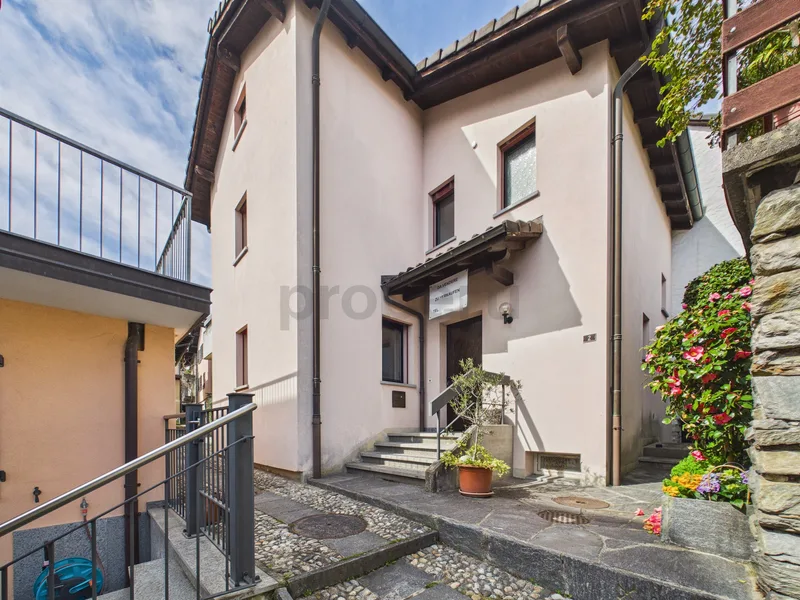 House / Villa 4.5 rooms in Cugnasco-Gerra
