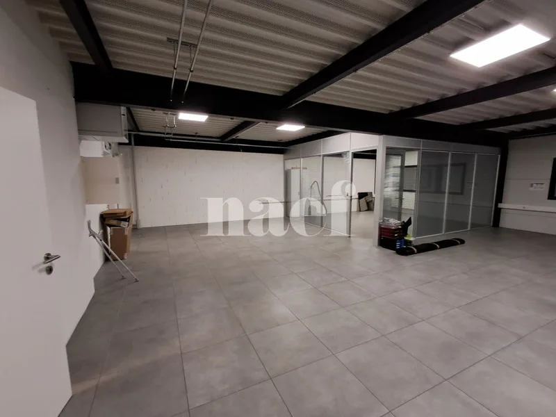 Commercial in Sion — 6
