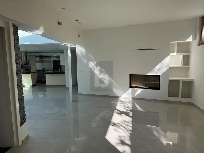House / Villa 7.5 rooms in Fully — 4