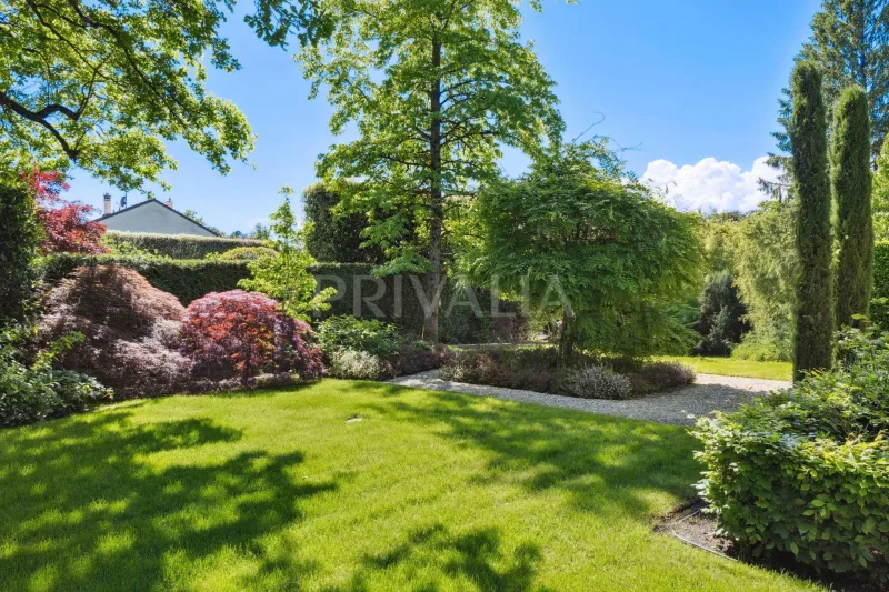 House / Villa 13 rooms in Chêne-Bougeries — photo 2