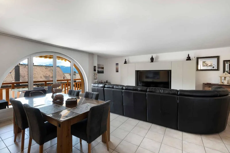 Apartment 4.5 rooms in Blonay - Saint-Légier — 2