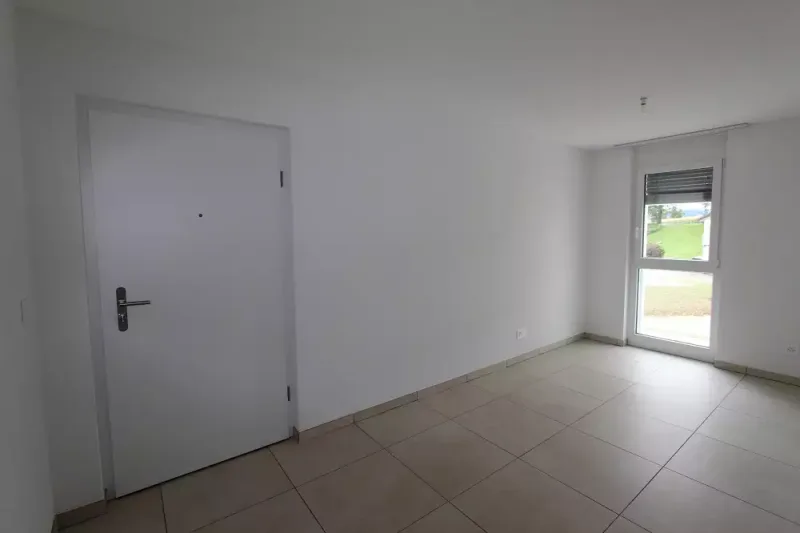 Apartment 5.5 rooms in Courrendlin — photo 3