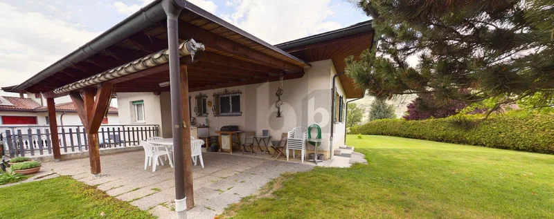 Building 4.5 rooms in Chalais — 2