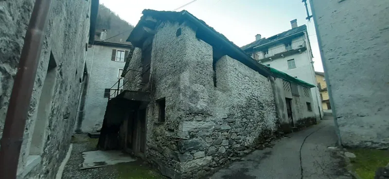 Maison / Villa 3 pièces à Maggia