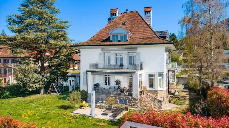 House / Villa 10.5 rooms in Blonay - Saint-Légier