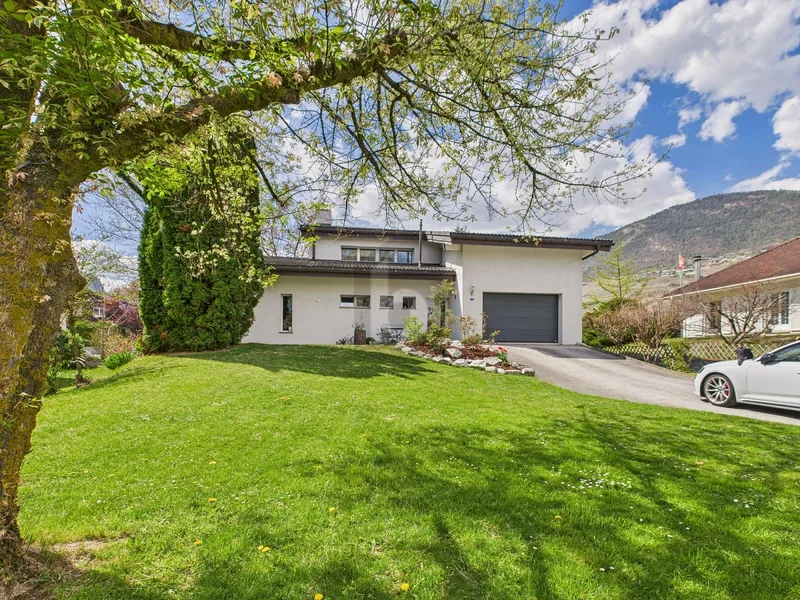 Maison / Villa 9 pièces à Sierre