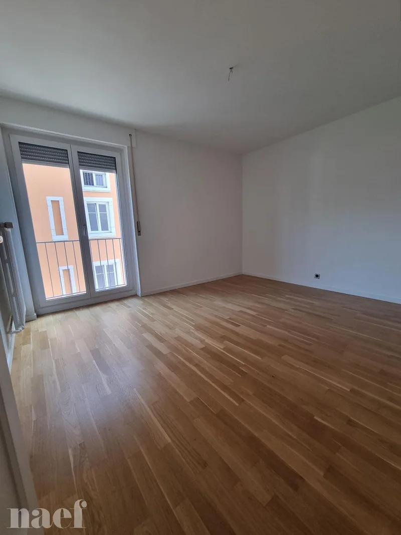 Apartment 4 rooms in La Chaux-de-Fonds — photo 7