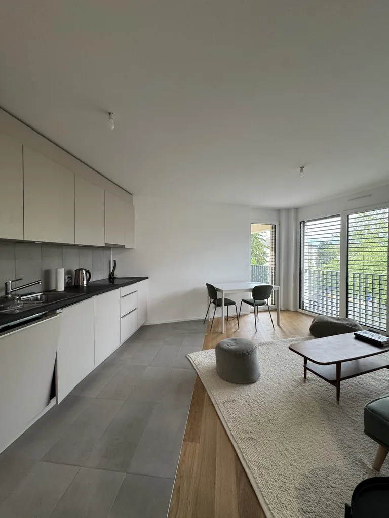 Apartment 2.5 rooms in centre — 3