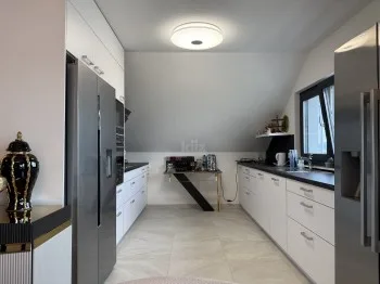 House / Villa 11.5 rooms in La Grande Béroche — 9