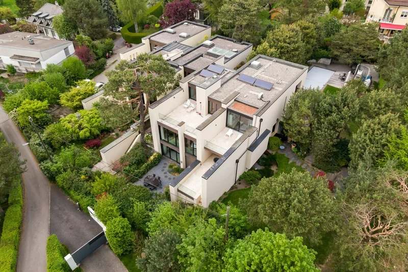 House / Villa 10 rooms in Lausanne — 16