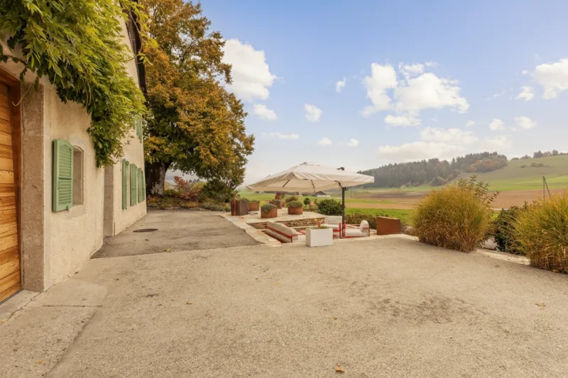 Maison / Villa 11 pièces à Lignières — photo 9