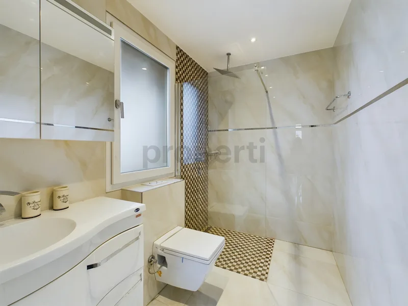 Maison / Villa 8.5 pièces à Chalais — photo 12