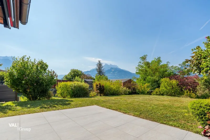 Maison / Villa 5 pièces à Ollon — 2