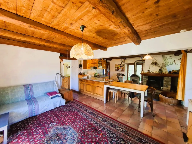 Maison / Villa 7.5 pièces à Auressio — photo 2