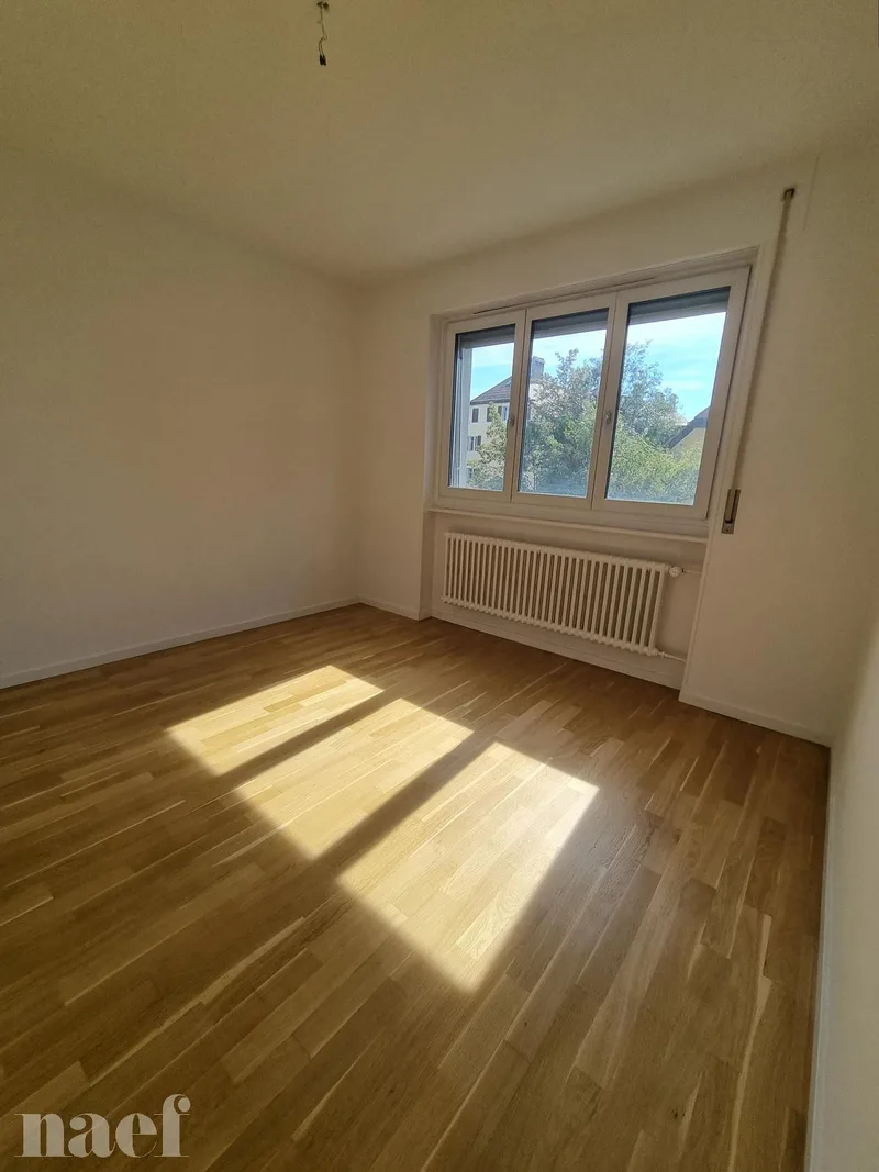 Apartment 4 rooms in La Chaux-de-Fonds — photo 5