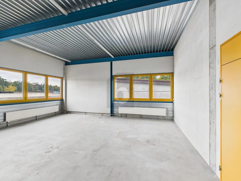 Gewerbe 1 Zimmer in Buchrain