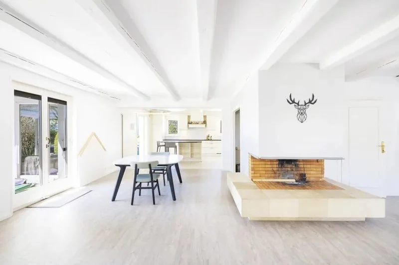 House / Villa 10 rooms in Le Mont-sur-Lausanne — 3