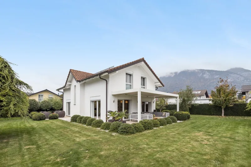 Maison / Villa 5.5 pièces à Aigle — 2