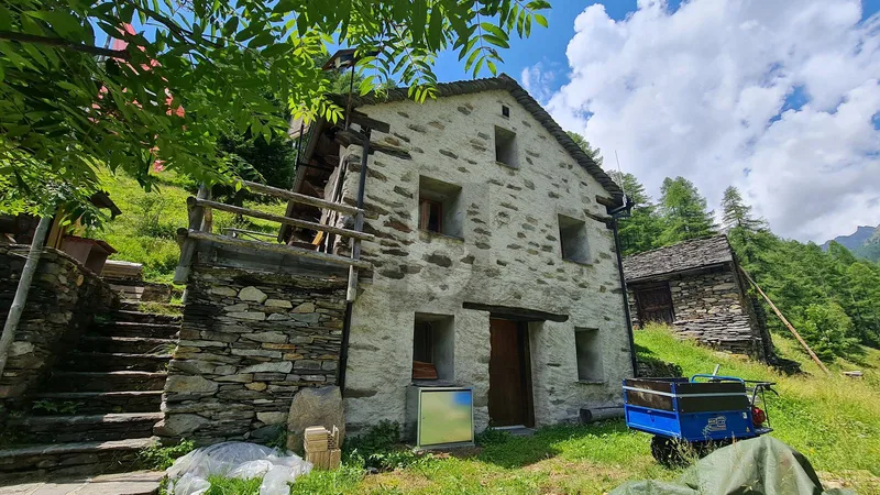 Maison / Villa 3.5 pièces à Serravalle — photo 2