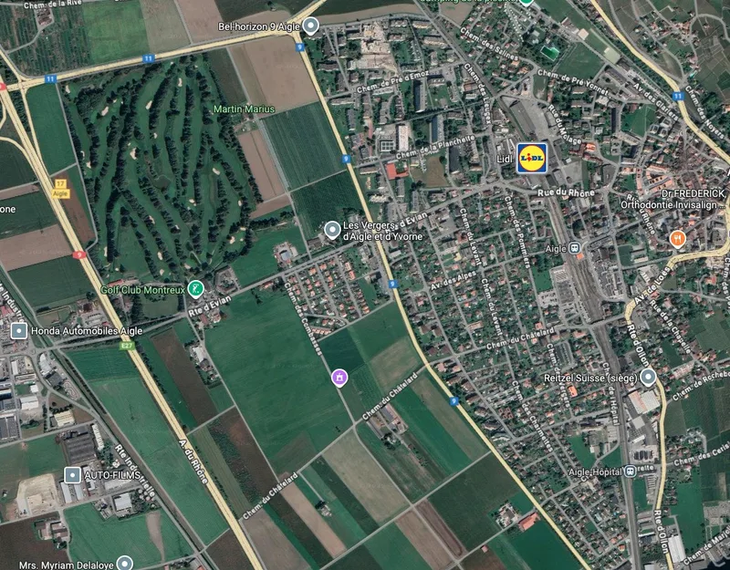 Maison / Villa 9 pièces à Aigle — 25