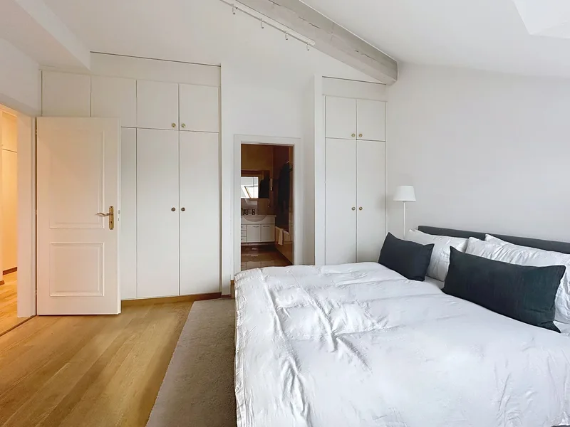 Wohnung 7 Zimmer in Place de Neuve — photo 5