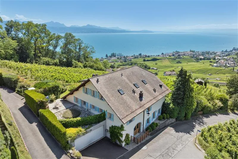 House / Villa 10.5 rooms in Lutry