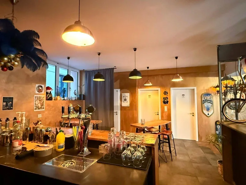 Gewerbe 3 Zimmer in Altstadt — photo 2
