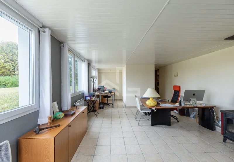 Maison / Villa 7 pièces à Givrins