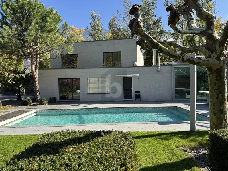 House / Villa 7.5 rooms in Fully