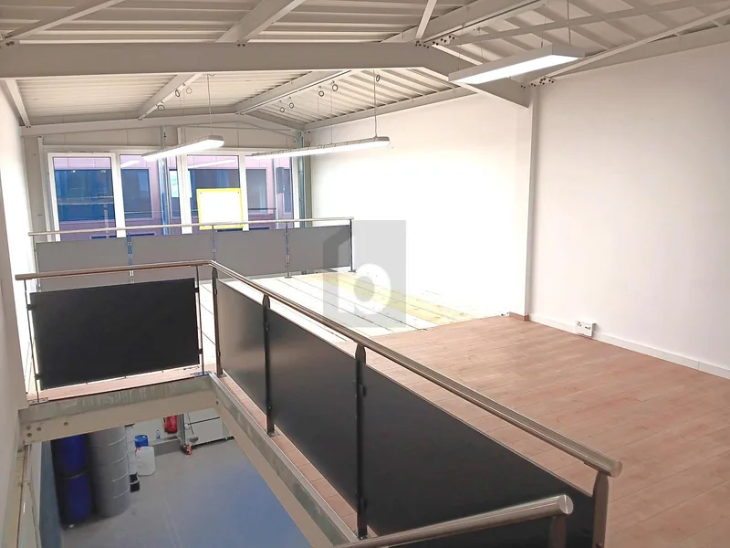 Gewerbe 1.5 Zimmer in Industriegebiet — photo 3