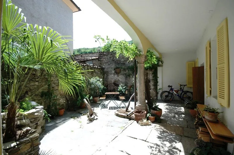 Maison / Villa 9.5 pièces à Dorfkern