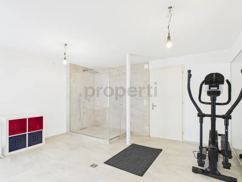 Maison / Villa 8.5 pièces à Würenlingen — photo 8