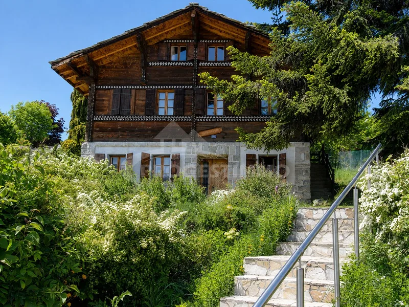 Maison / Villa 6.5 pièces à Centre