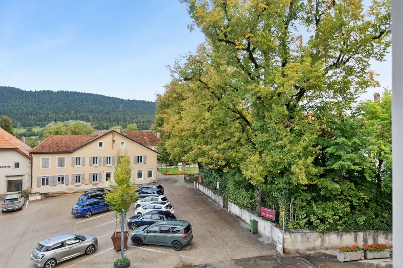 Maison / Villa 7.5 pièces à Val-de-Travers — photo 4