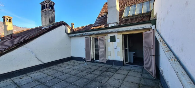 Building 4.5 rooms in Altstadt — 5