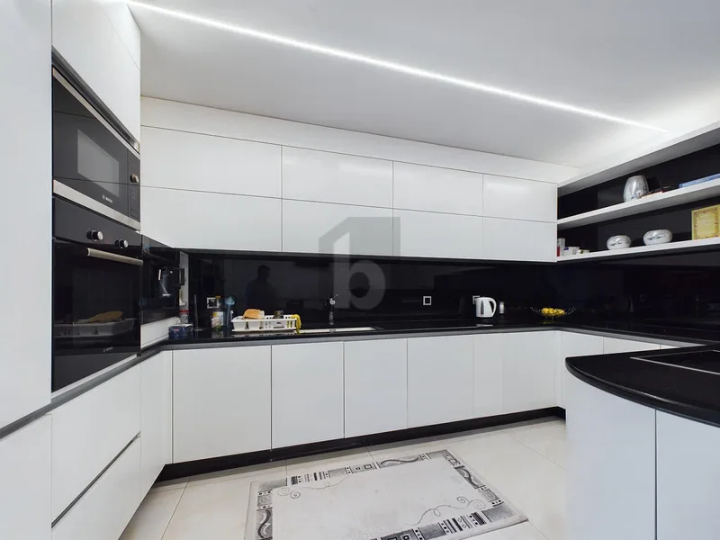 House / Villa 8.5 rooms in Chalais — 3