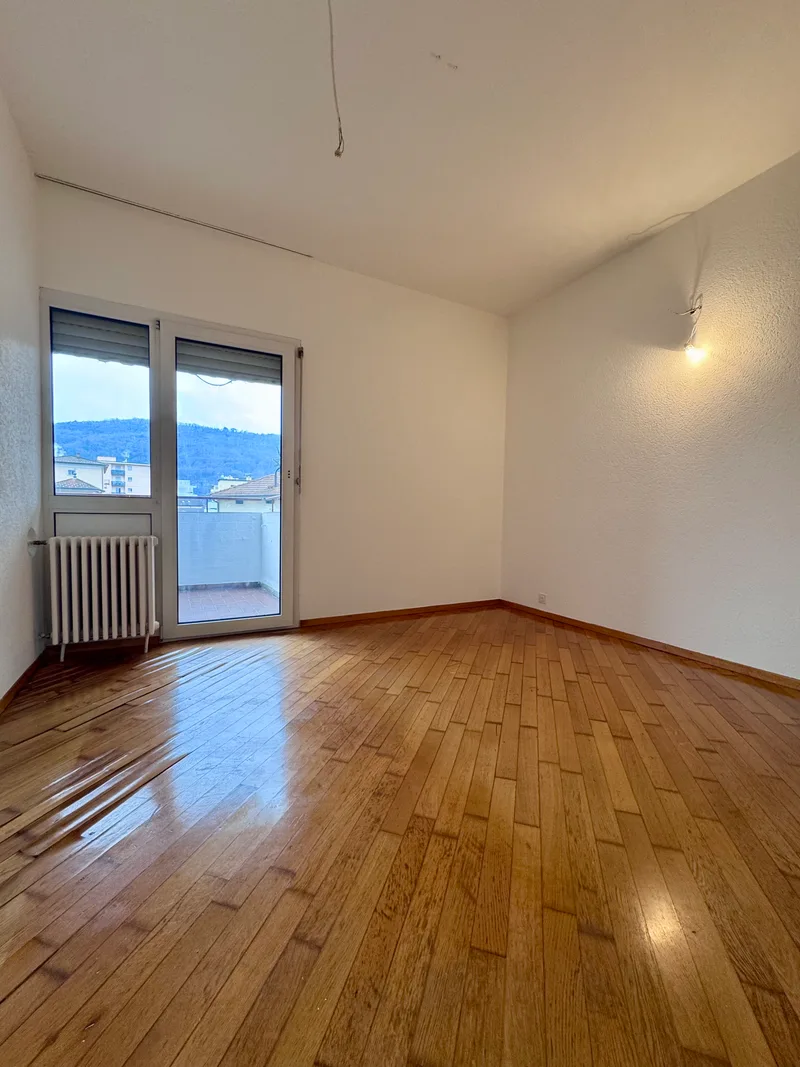 Wohnung 3.5 Zimmer in Chiasso — photo 2